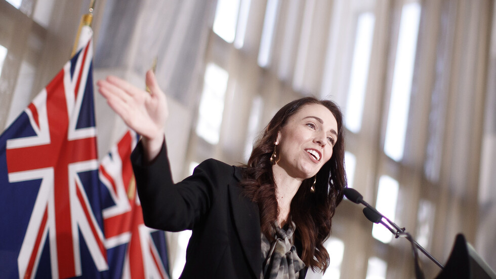 نيوزيلندا تحدد هدف تطعيم بنسبة 90٪ لإنهاء عمليات الإغلاق