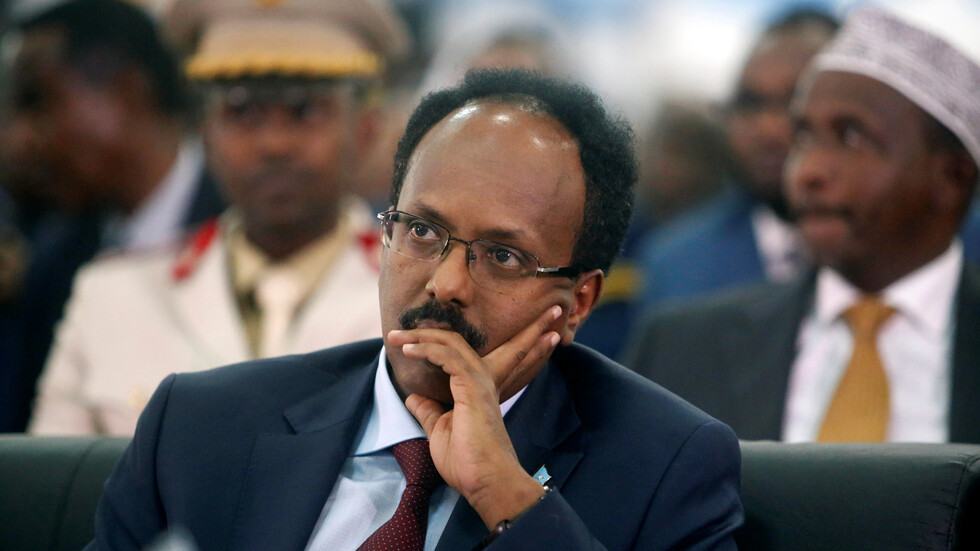 اتفاق في الصومال على حل الخلافات وتسريع العملية الانتخابية