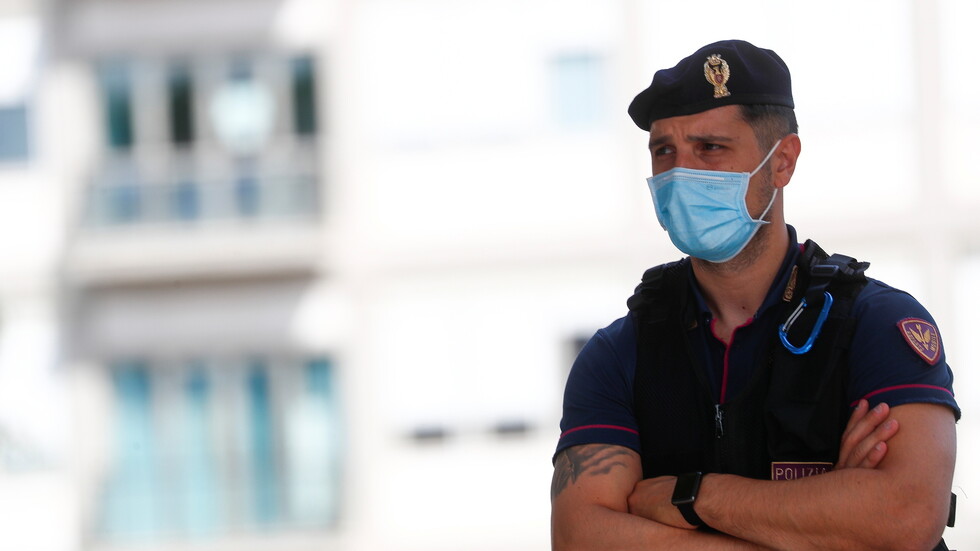 إيطاليا.. اعتقال 40 شخصا بينهم مسؤولون ورجال أعمال في قضية تزوير