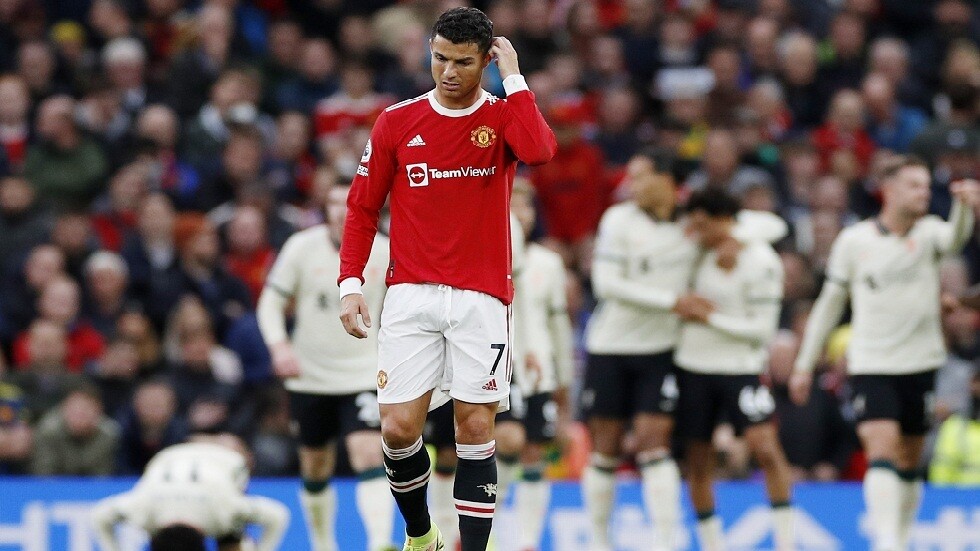 شاهد.. تقنية حكم الفيديو المساعد VAR تحرم رونالدو من هدف في شباك ليفربول (فيديو)