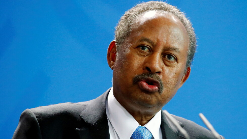 قائمة بأسماء الوزراء والقياديين المدنيين الذين اعتقلهم الجيش السوداني فجر اليوم