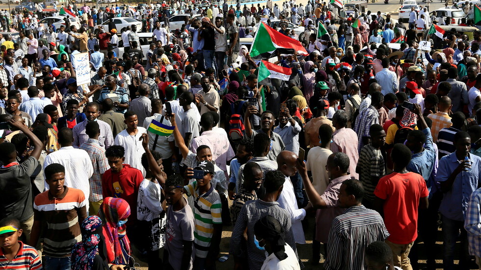 الجامعة العربية تعرب عن قلقها من تطورات الأوضاع في السودان