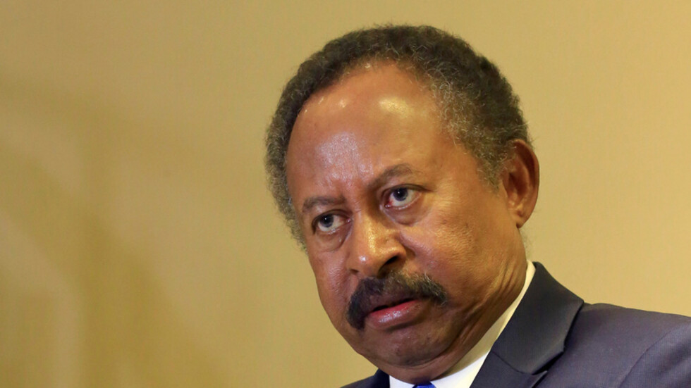 بيان عاجل من مكتب رئيس الحكومة السودانية يتحدث عن مصير حمدوك وزوجته