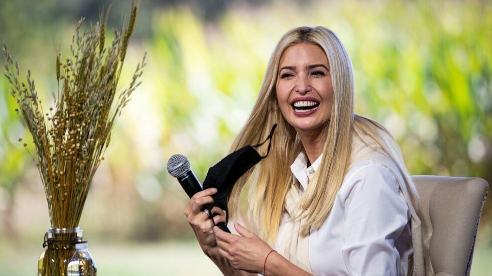 بعد غياب.. عدسات الكاميرا ترصد إطلالة إيفانكا ترامب الـ