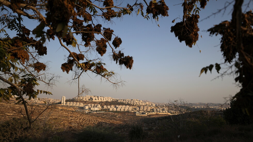 دول أوروبية تدعو إسرائيل إلى العدول عن بناء 3 آلاف وحدة استيطانية في الضفة الغربية