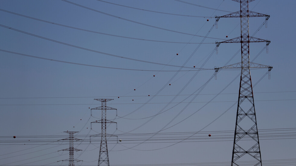 اتفاق نهائي بين لبنان والأردن وسوريا لنقل الكهرباء
