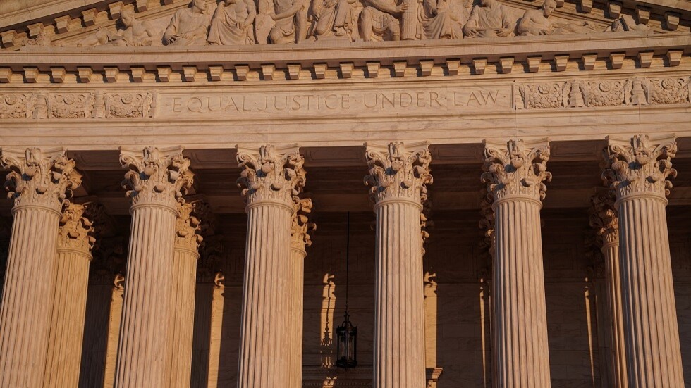 المحكمة العليا الأمريكية تلغي قرار تأجيل إعدام جون غرانت وجوليوس جونز