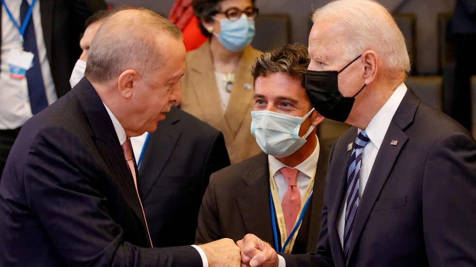 أنقرة وواشنطن ترجحان لقاء أردوغان وبايدن في غلاسكو