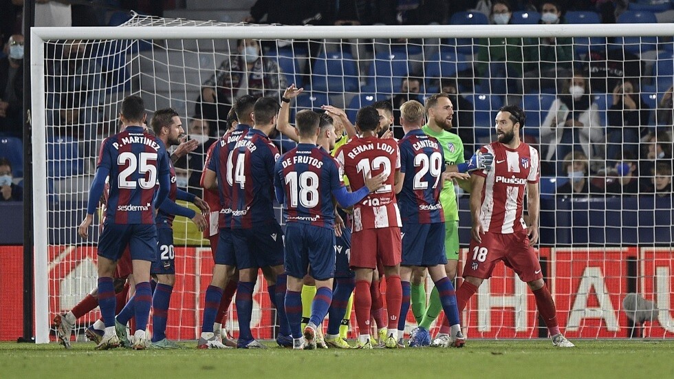 أتلتيكو مدريد يعود خائبا إلى دياره (فيديو)