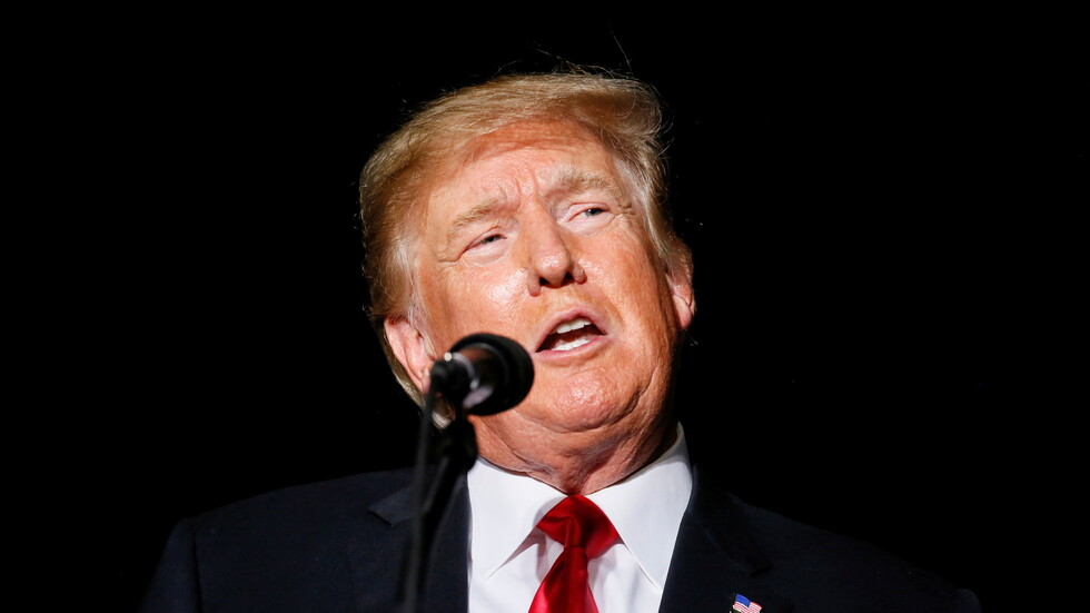 ترامب غير مصدق: هل يحدث هذا في بلادنا حقا؟