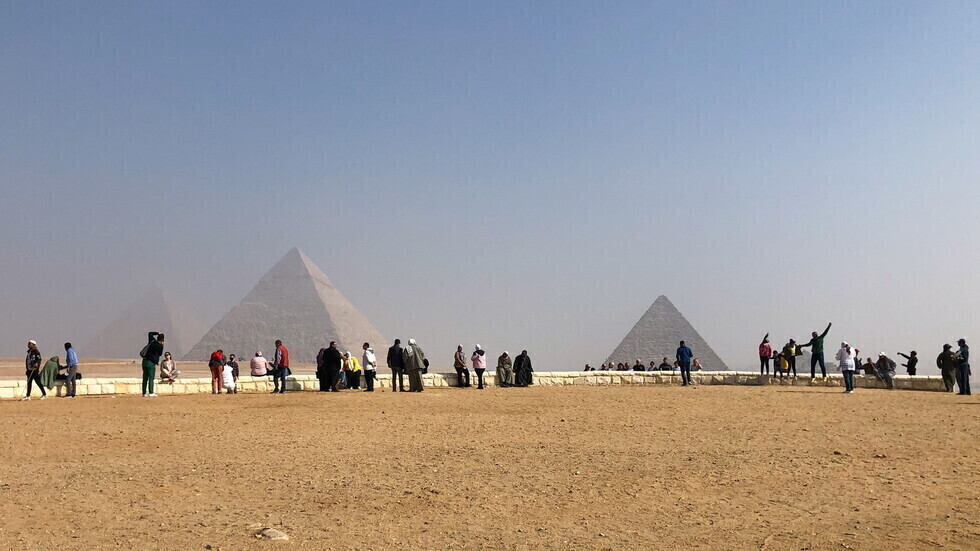 مصر تسجل ارتفاعا مستمرا للإصابات اليومية بكورونا