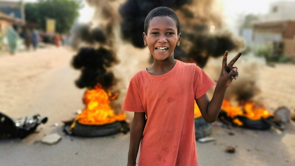 السلطات السودانية تشدد الإجراءات الأمنية وواشنطن تحذر من استخدام العنف ضد المتظاهرين