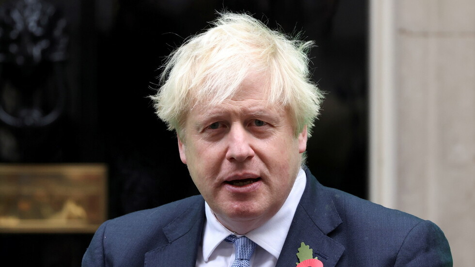 جونسون يحذر من انهيار الحضارة العالمية بسرعة انهيار الإمبراطورية الرومانية