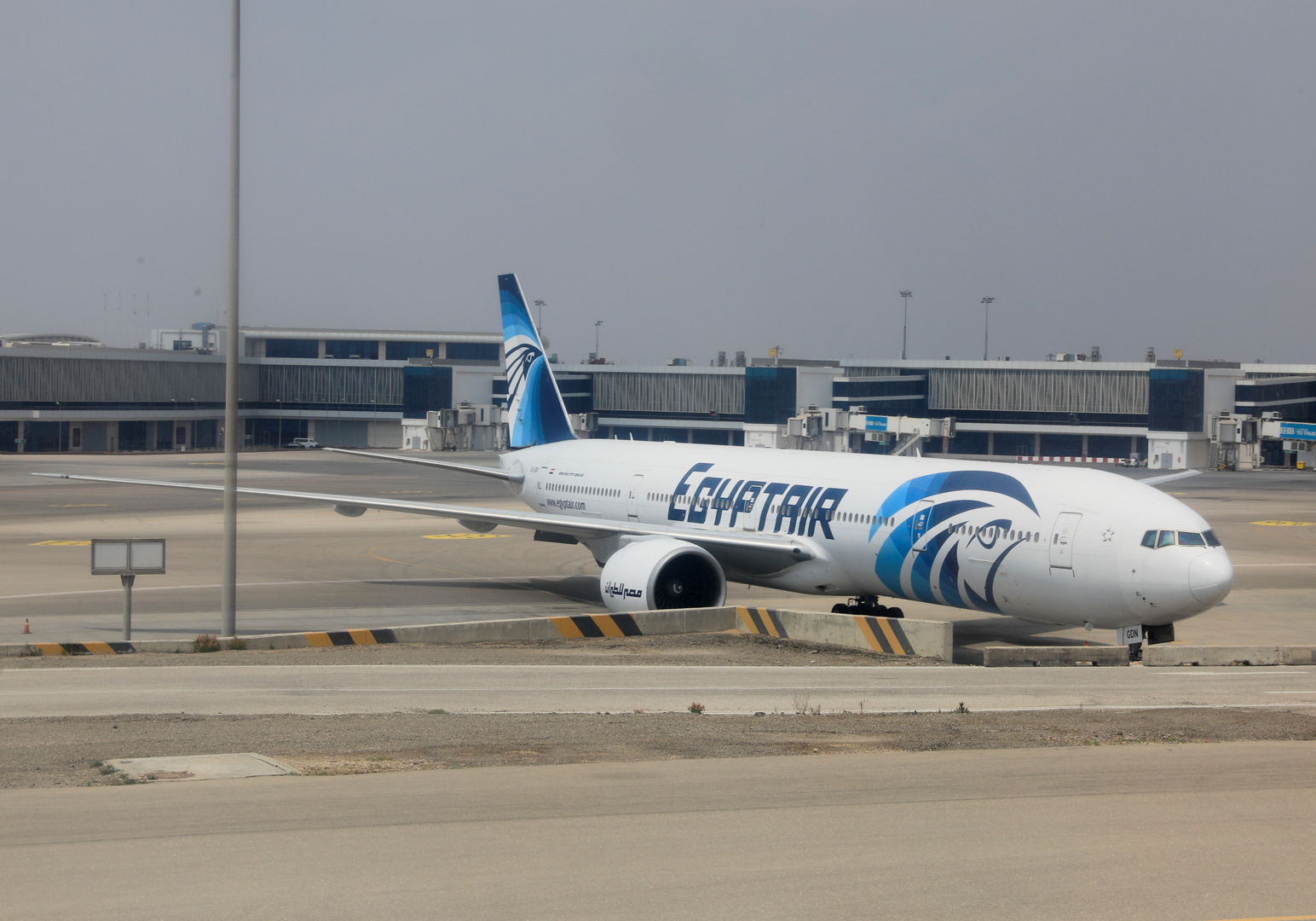 وصول أول طائرة مصرية تابعة  لشركة 