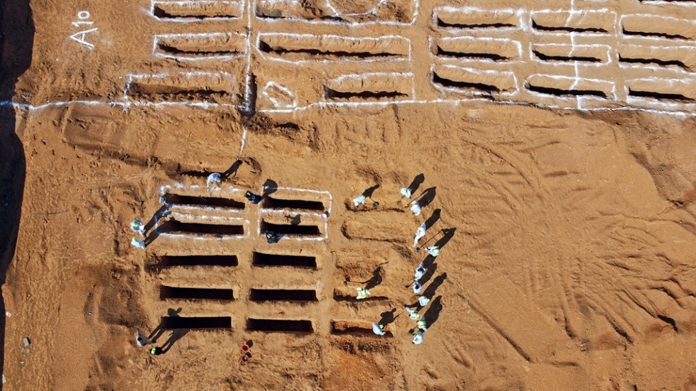 ليبيا.. اكتشاف مقبرة جماعية جديدة بمكب نفايات في مدينة ترهونة (صور)