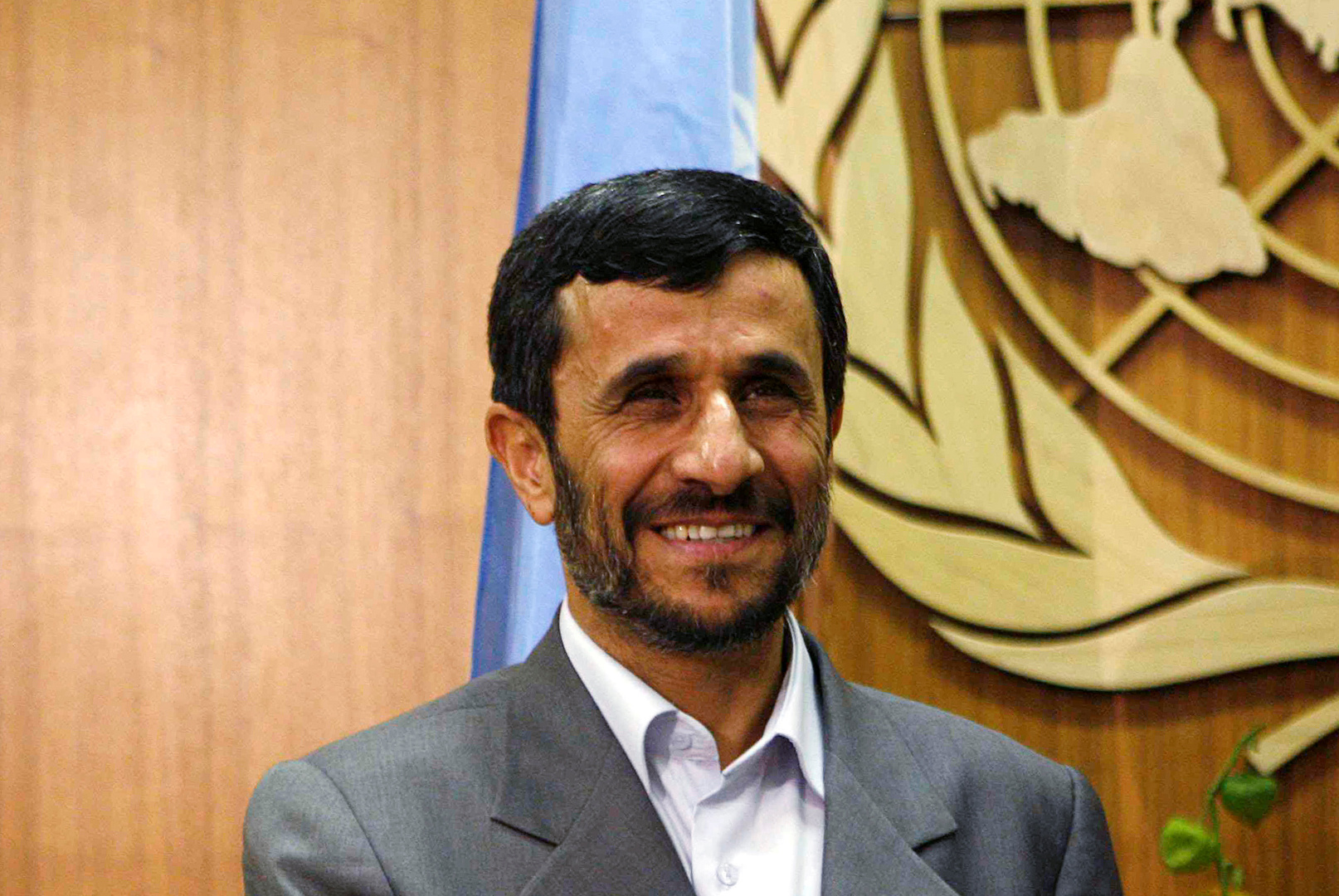 أحمدي نجاد يحذر: يتم التحضير لسيناريو خطير لشعوب إيران وأذربيجان وأرمينيا