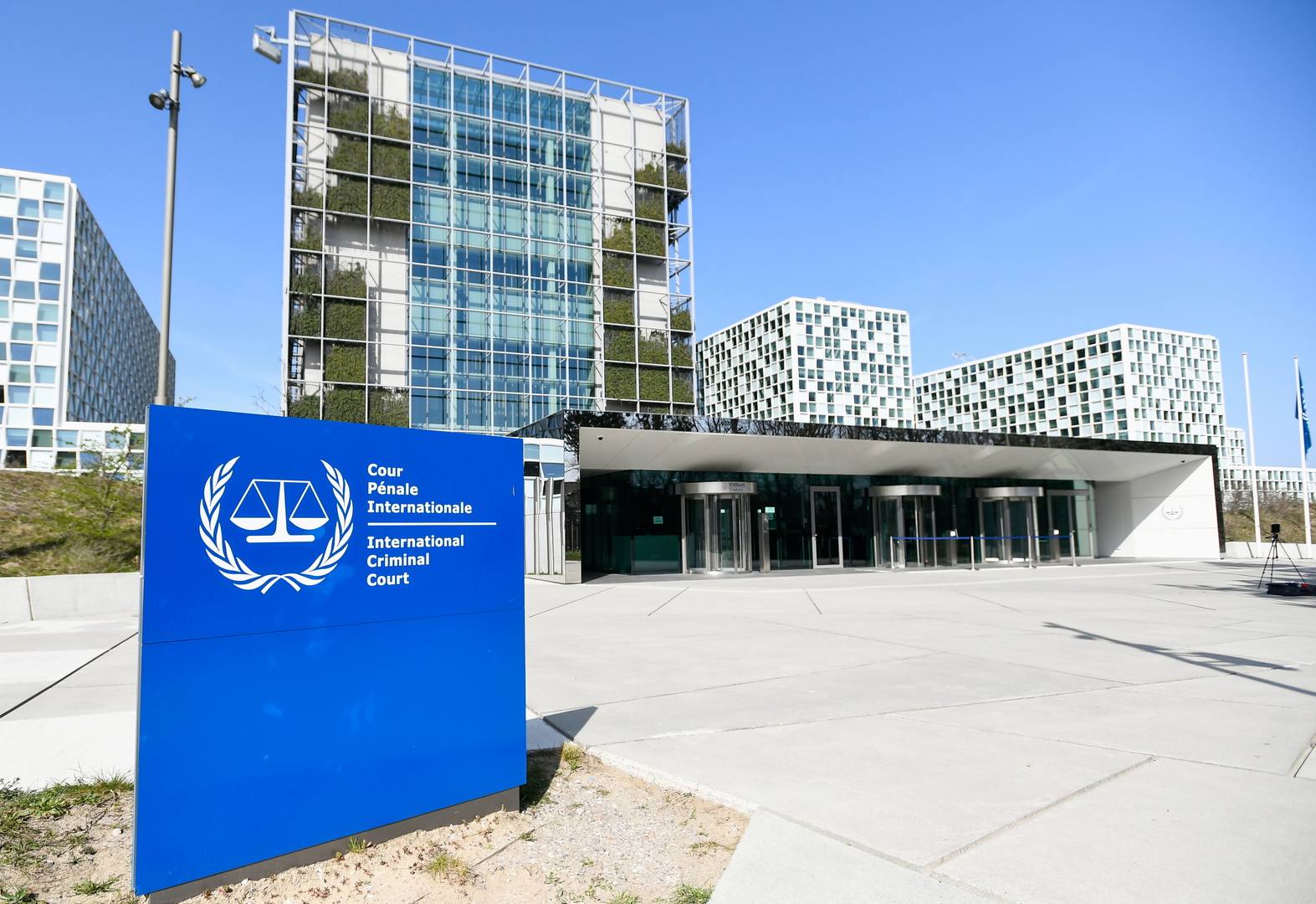 الجنائية الدولية تدرس ضم قاضية سودانية لطاقمها (صورة)