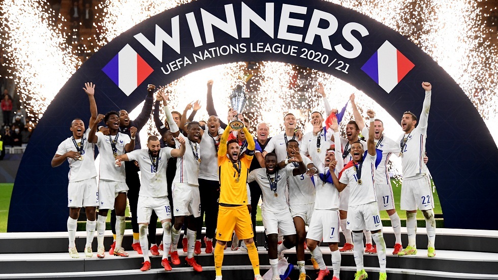 فرنسا تتوج بكأس النسخة الثانية لدوري الأمم الأوروبية على حساب إسبانيا (فيديو)