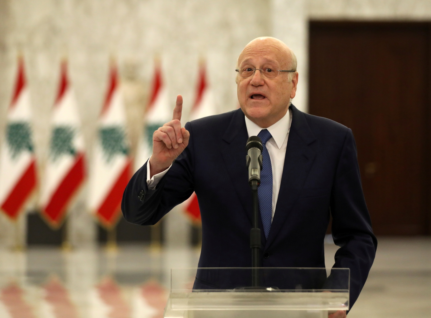 مجلس الأمن المركزي اللبناني يعقد اجتماعا استثنائيا برئاسة ميقاتي