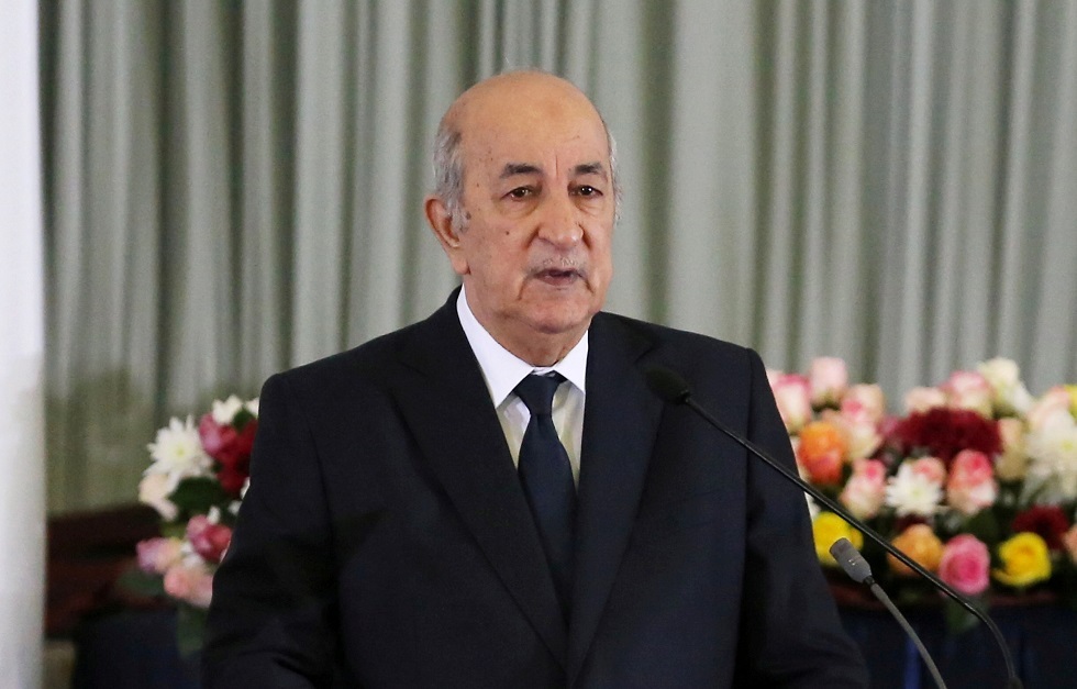 الرئيس الجزائري يعزي عائلة عسكري توفي إثر 