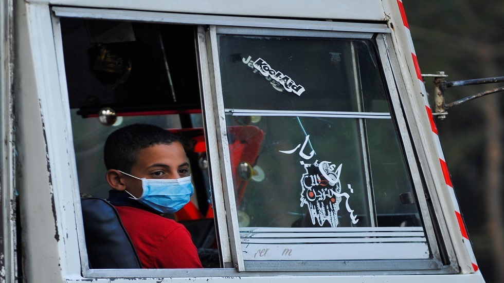 مصر تسجل 871 إصابة بفيروس كورونا و44 وفاة