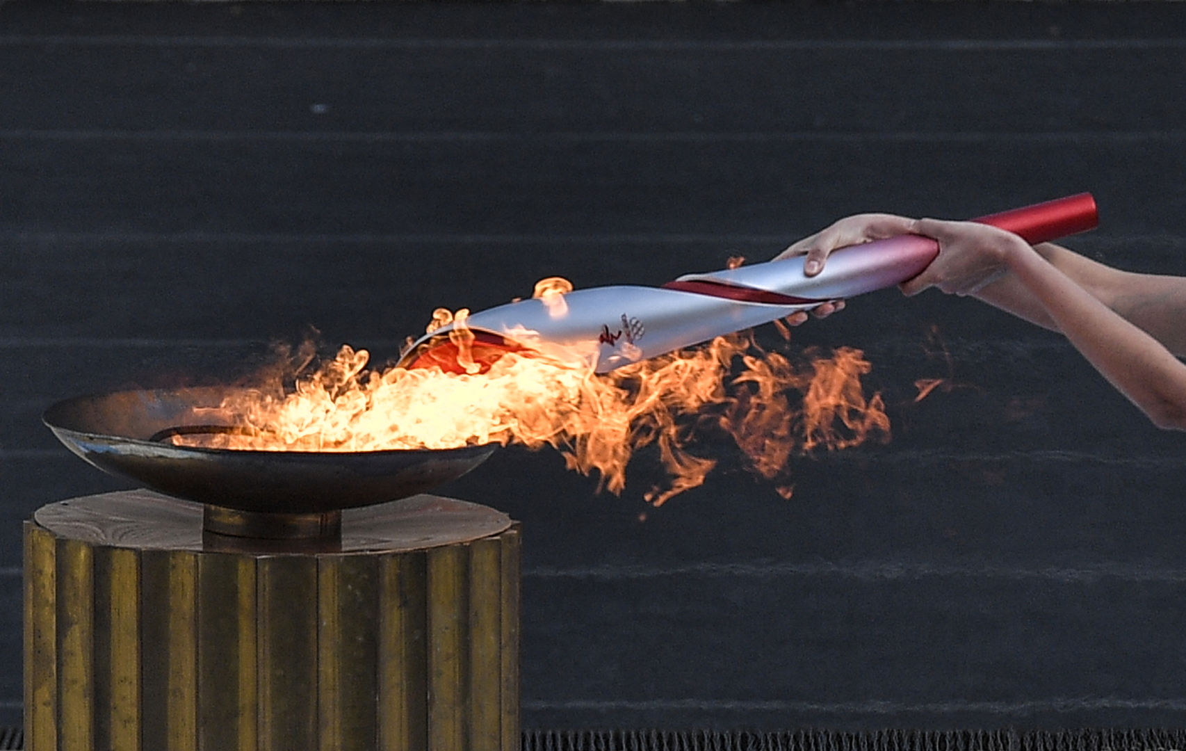 الشعلة الأولمبية للألعاب الشتوية 2022 تصل إلى الصين