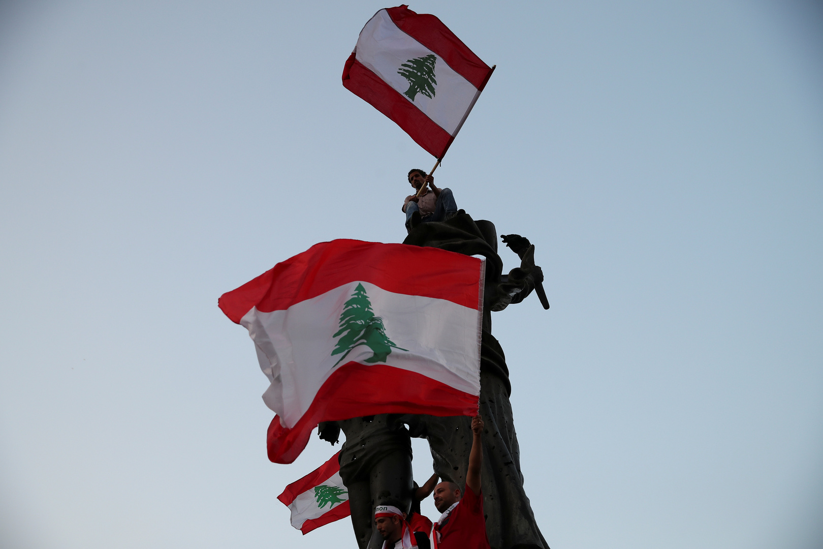 لبنان يعلن تلقيه تطمينات أمريكية بحماية الشركاء في مشروع تزويده بالغاز المصري من عقوبات قانون قيصر