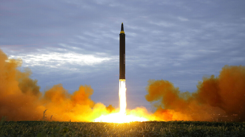 كوريا الشمالية: على الولايات المتحدة ألا تقلق وألا تعاني بسبب اختبارنا الصاروخي