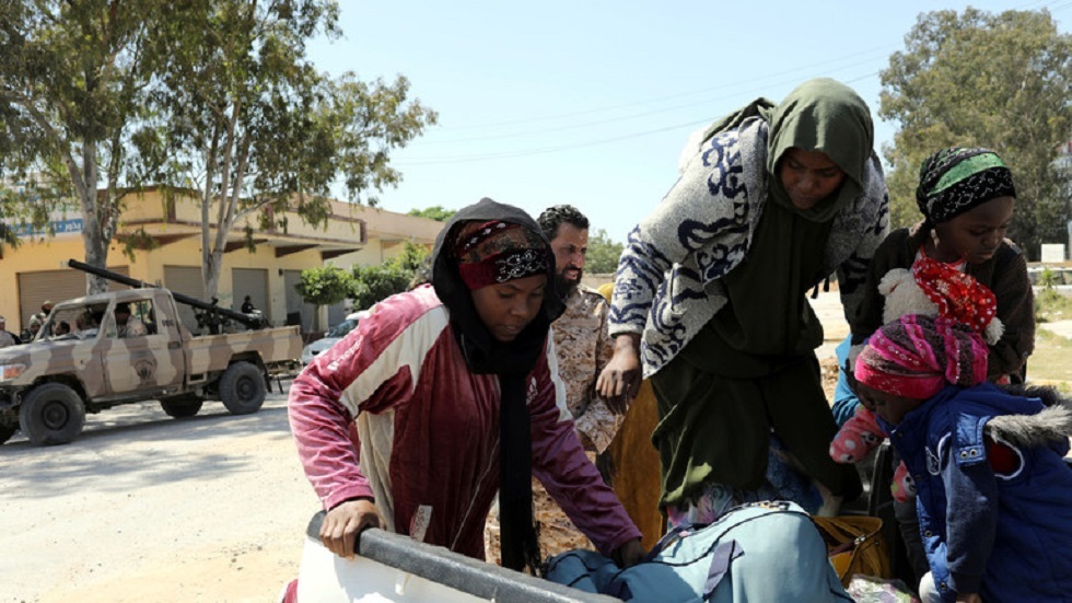 هيومن رايتس ووتش: طالبو اللجوء واللاجئون في ليبيا بحاجة إلى مساعدة طارئة