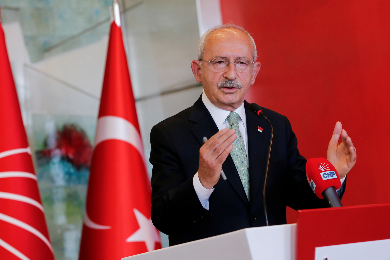 المعارضة التركية تعلق على قرار أردوغان طرد سفراء 10 دول من أنقرة