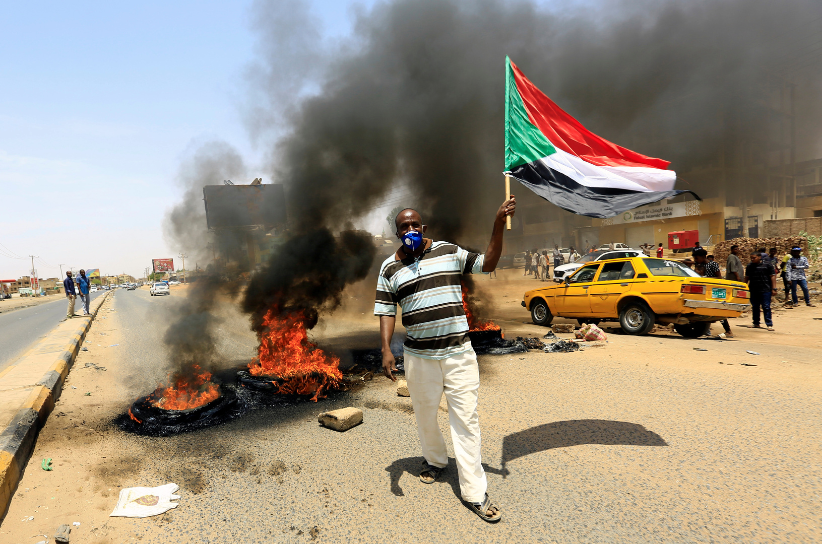 توقعات حول مجرى الأحداث في السودان