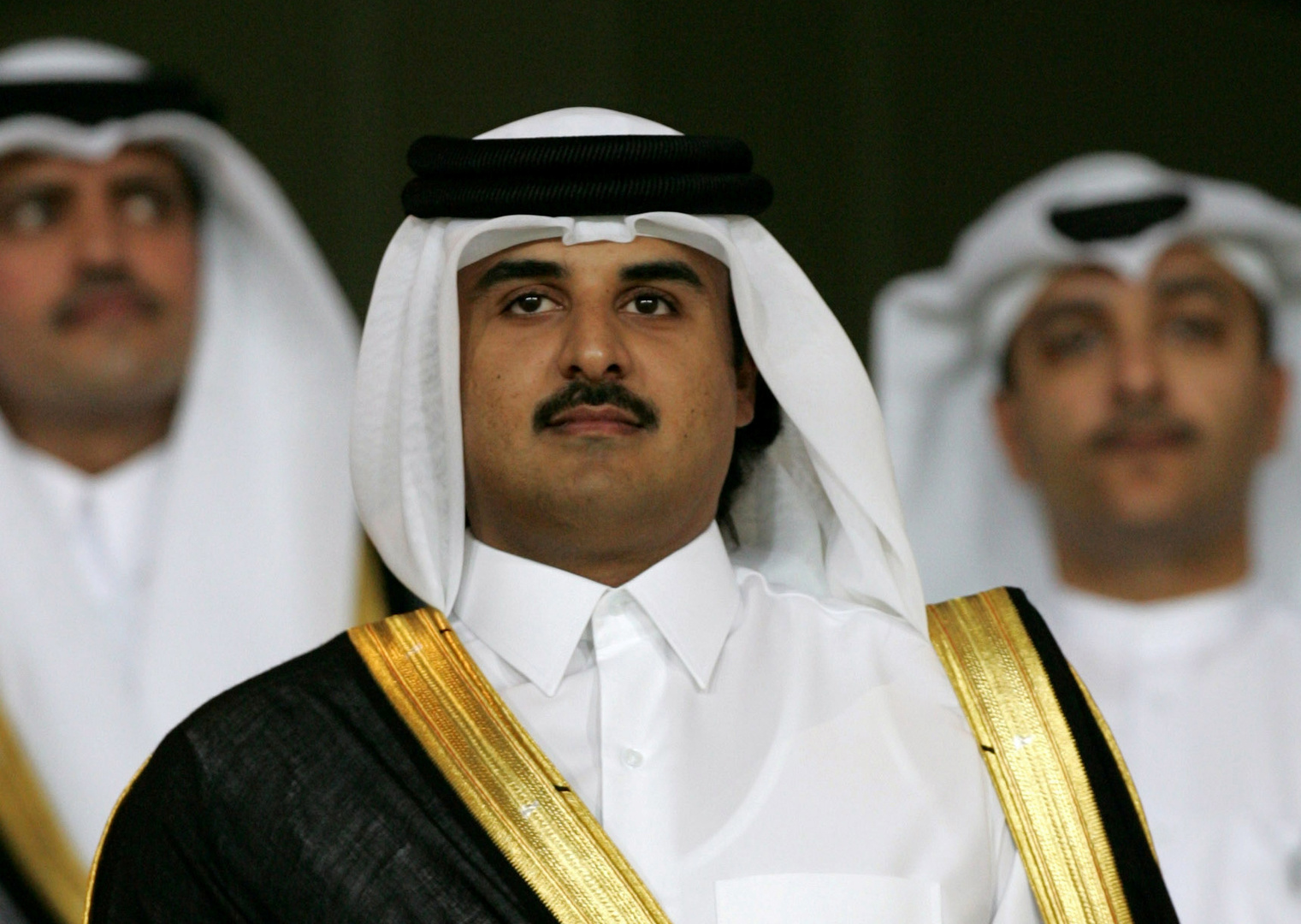 أمير قطر مفتتحا أعمال أول مجلس شورى منتخب: لن نسمح بالقبلية والعصبيات البغيضة التي تستخدم للهدم