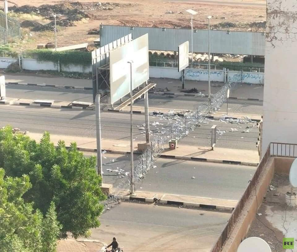 السلطات السودانية تشدد الإجراءات الأمنية وواشنطن تحذر من استخدام العنف ضد المتظاهرين