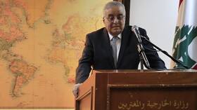 وزير الخارجية اللبناني يرد على نظيره السعودي بشأن