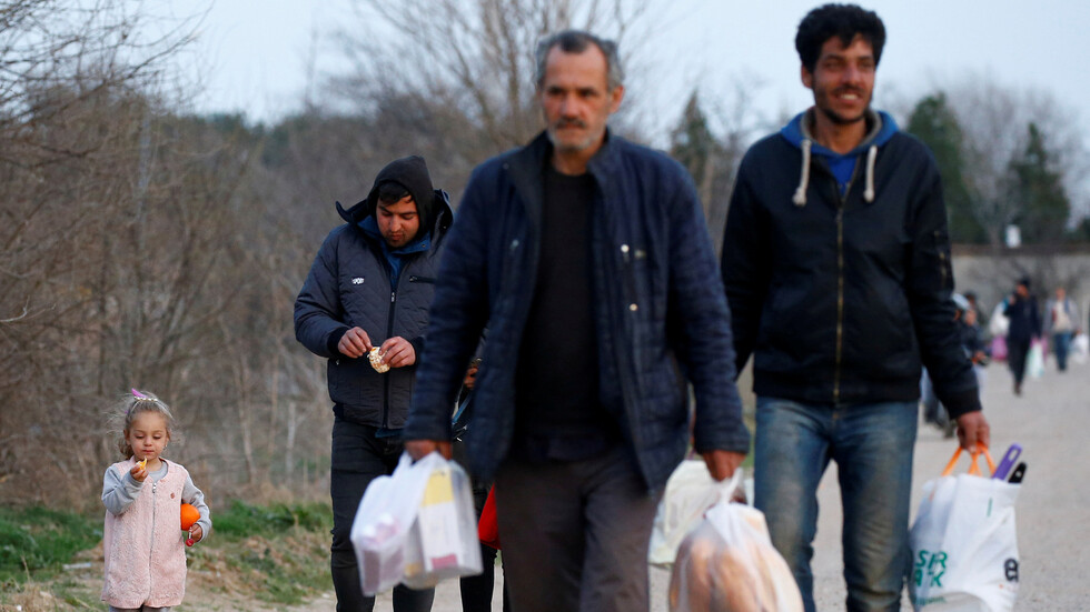 تركيا.. ضبط 64 مهاجرا غير شرعي في ولاية بيتليس شرقي البلاد