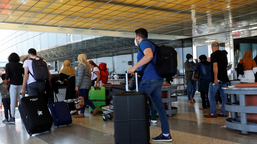رئيس مطار بيروت الدولي ينفي توقف الرحلات بين لبنان ودول الخليج
