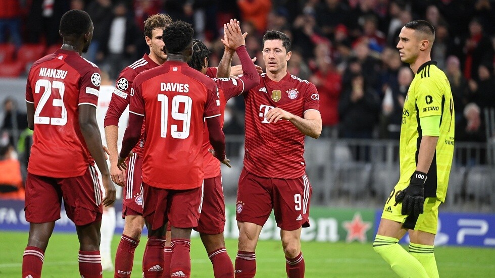 بايرن ميونخ يقسو على بنفيكا بخماسية ويتأهل إلى دور الـ16 لدوري أبطال أوروبا (فيديو)