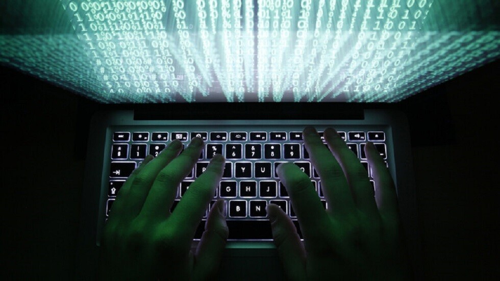 قراصنة "مرتبطون بإيران" يخترقون شركات هندسة إسرائيلية وينشرون بياناتها