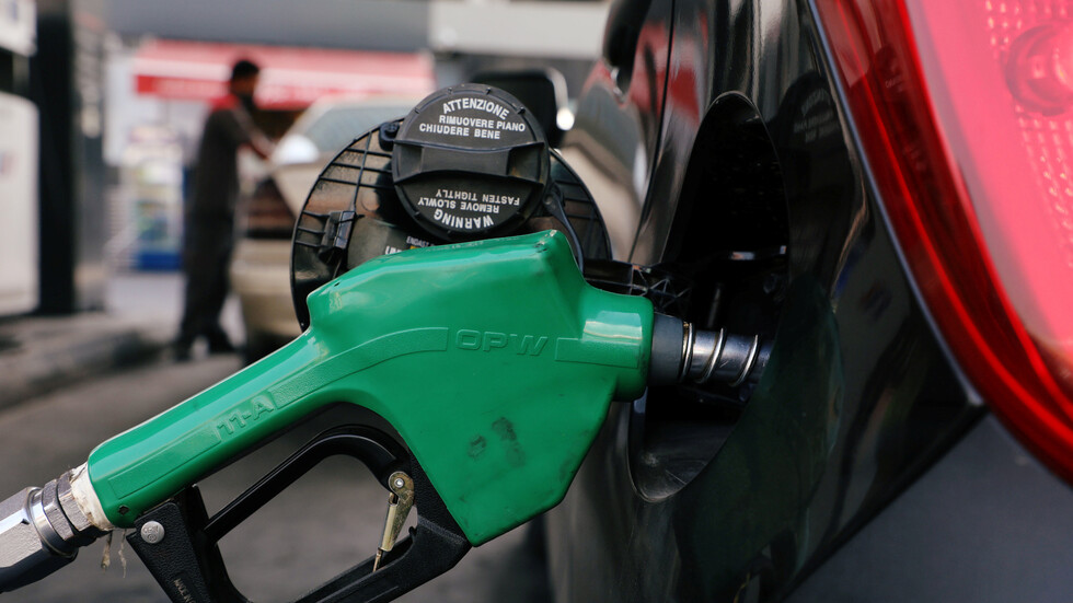 ارتفاع أسعار المحروقات في لبنان من جديد وسط أزمة اقتصادية خانقة