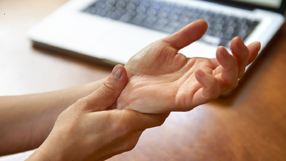 نوع من الشاي قد يحد من الأعراض المؤلمة لالتهاب المفاصل!