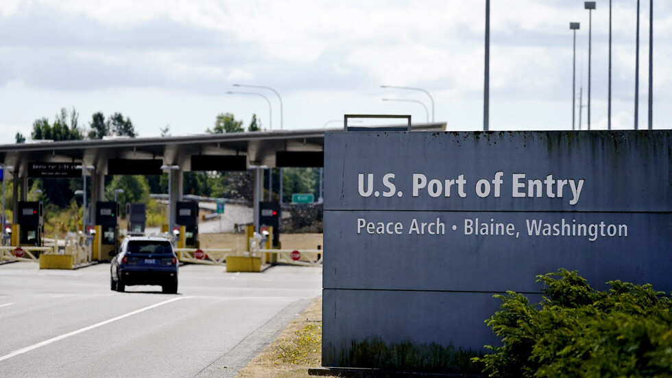 مطالب في الكونغرس الأمريكي باعتذار السلطات عن احتجاز مسافرين إيرانيين عند الحدود