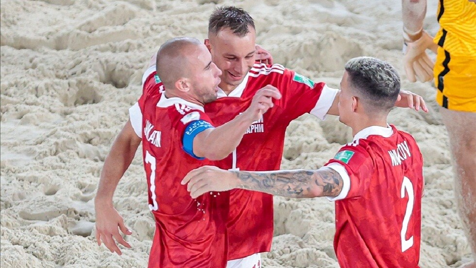 روسيا تقسو على البرتغال وتتأهل لنهائي كأس القارات بكرة القدم الشاطئية (فيديو)