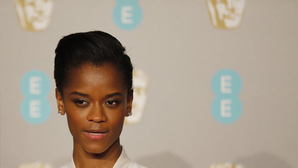 إصابة النجمة ليتيشا رايت تتسبب في تأجيل تصوير الجزء الجديد من "الفهد الأسود"