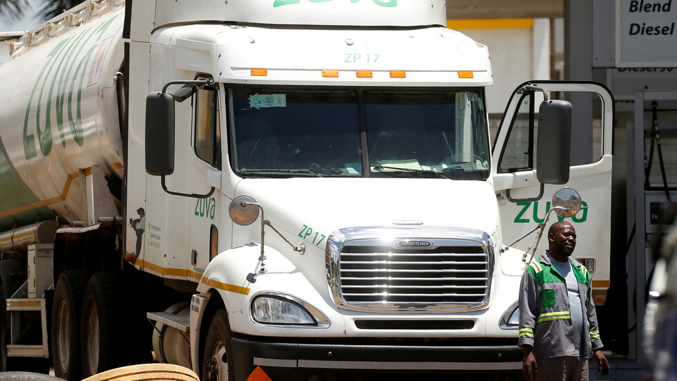 سلطات سيراليون تؤكد سقوط نحو 100 قتيل جراء انفجار ناقلة وقود