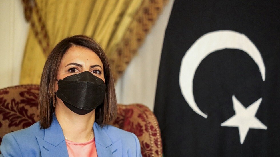 المجلس الرئاسي الليبي يوقف وزيرة الخارجية نجلاء المنقوش ويحيلها للتحقيق