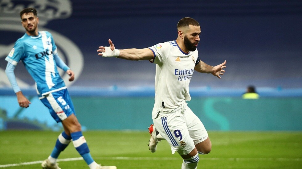 ريال مدريد يصعد إلى صدارة 