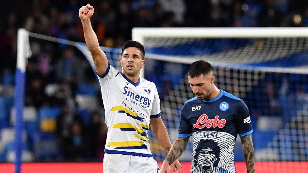 الدوري الإيطالي.. نابولي يقع في كمين فيرونا (فيديو)