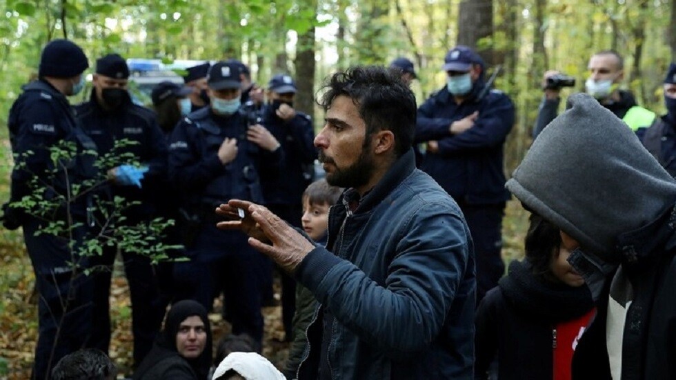 الداخلية البولندية: قوات الأمن تمنع المهاجرين من اقتحام الحدود