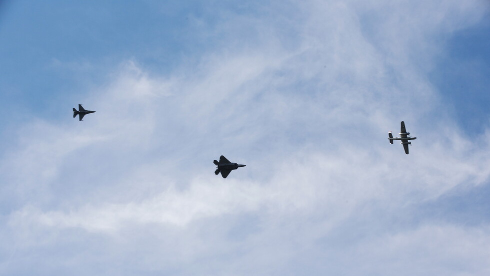 المغرب يستعد لاستقبال 25 مقاتلة F16