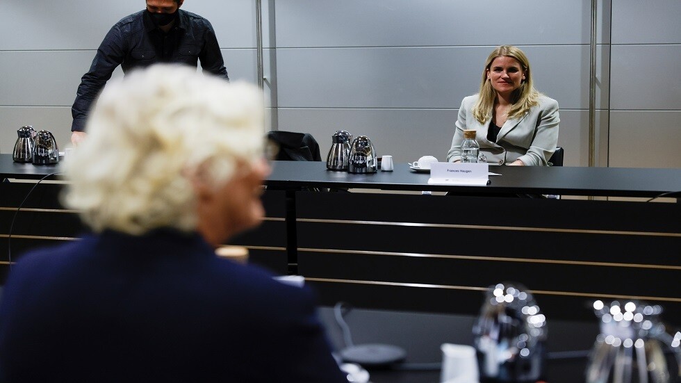 مسربة وثائق "فيسبوك" تدلي بإفادة جديدة وتدعم قوننة عمل الشركات الرقمية